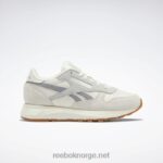kritt/ren grå 2/matt sølv 2X42N179 Reebok klassiske skinn sp damesko