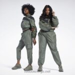 kvinner jegergrønn 2X42N940 Reebok cardi b vevd satengjakke - Bilde 4