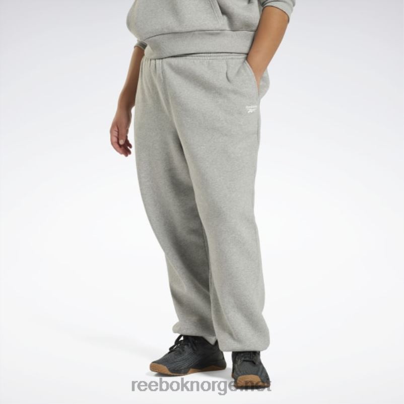 kvinner_middels_gra_lyng_2x42n647_reebok_identitet_fleece_joggere_plus_size.jpg kvinner middels grå lyng 2X42N647 Reebok identitet fleece joggere (plus size) - Bilde 1