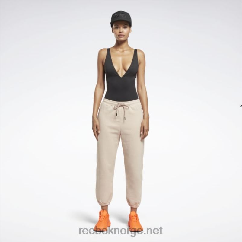 kvinner_myk_ecru_2x42n656_reebok_victoria_beckham_joggere_med_rett_ben.jpg kvinner myk ecru 2X42N656 Reebok victoria beckham joggere med rett ben - Bilde 1