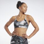 kvinner svart 2X42N715 Reebok lux strappy allover print fet bh