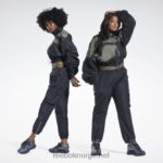 kvinner svart 2X42N937 Reebok cardi b vevd satengjakke - Bilde 4