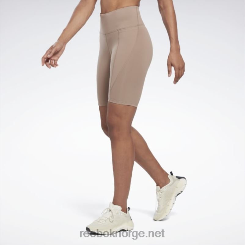 kvinner_taupe_2x42n556_reebok_lux_high_rise_sykkelshorts.jpg kvinner taupe 2X42N556 Reebok lux high-rise sykkelshorts - Bilde 1