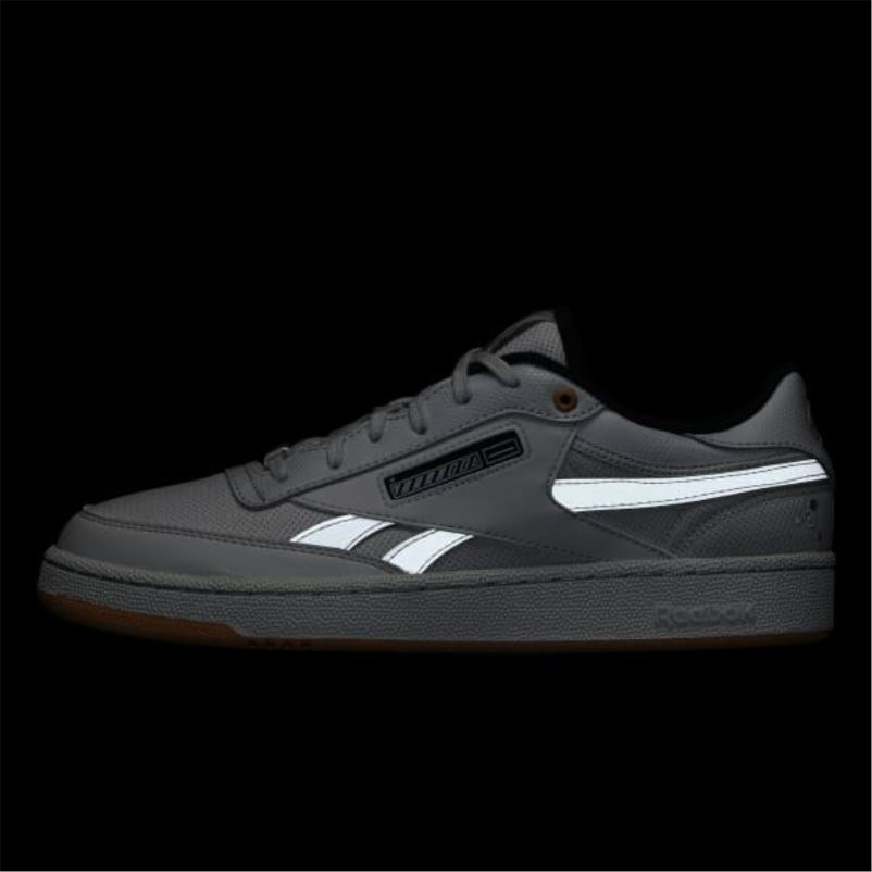 sprit hvit/sølv met./bane gull 2X42N1086 Reebok jurassic world club c revenge herresko - Bilde 11