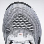 ftwr hvit/kjernesort/vektorrød 2X42N188 Reebok nano x2 treningssko for kvinner - Bilde 4