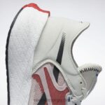 kritt/vektorrød/vektorblå 2X42N242 Reebok floatride energy symmetros 2 løpesko for kvinner - Bilde 7