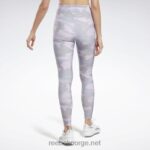 kvinner fiolett dis 2X42N480 Reebok treningsklare tights med kamotrykk - Bilde 3