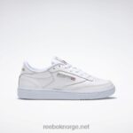 kvinner hvit/lys grå 2X42N69 Reebok club c 85 sko