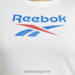 kvinner hvit/vektorblå 2X42N641 Reebok identitet t-skjorte (plus size) - Bilde 4