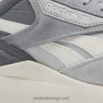 ren grå 4/kritt/kald grå 6 2X42N133 Reebok klassiske legacy az-skinnsko - Bilde 7