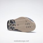 ren grå 6/kjerne sort/myk ecru 2X42N1049 Reebok nano x2 tr adventure treningssko for menn - Bilde 5