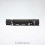 svart 2X42N578 Reebok yogamatte i teknisk stil